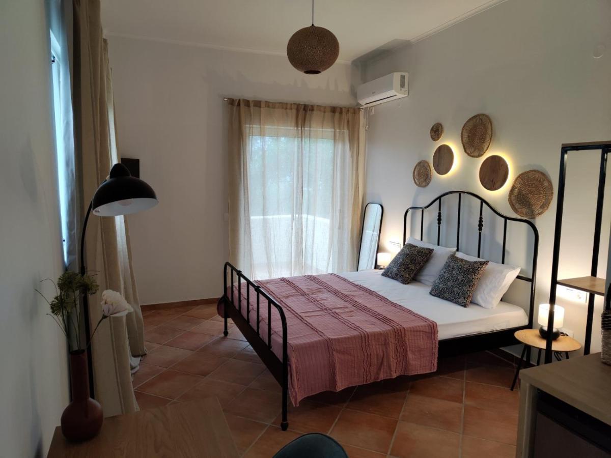 Coritos Apartments 2 Corfu คอนโตกาลิ ภายนอก รูปภาพ